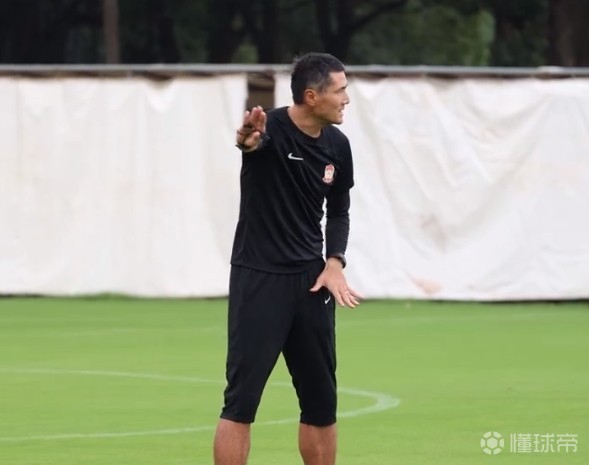 关于赛前突围战来临；上海海港围绕全明星赛战术微调；气氛紧张；资深球员宣示担当的信息-竞技宝网址